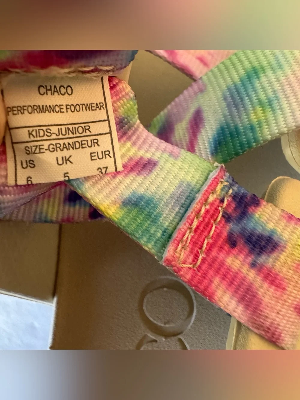 CHACO Size 6 Girls Youth Sandals Slides - Tie Dye